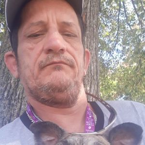 Meet your Posher, Andres